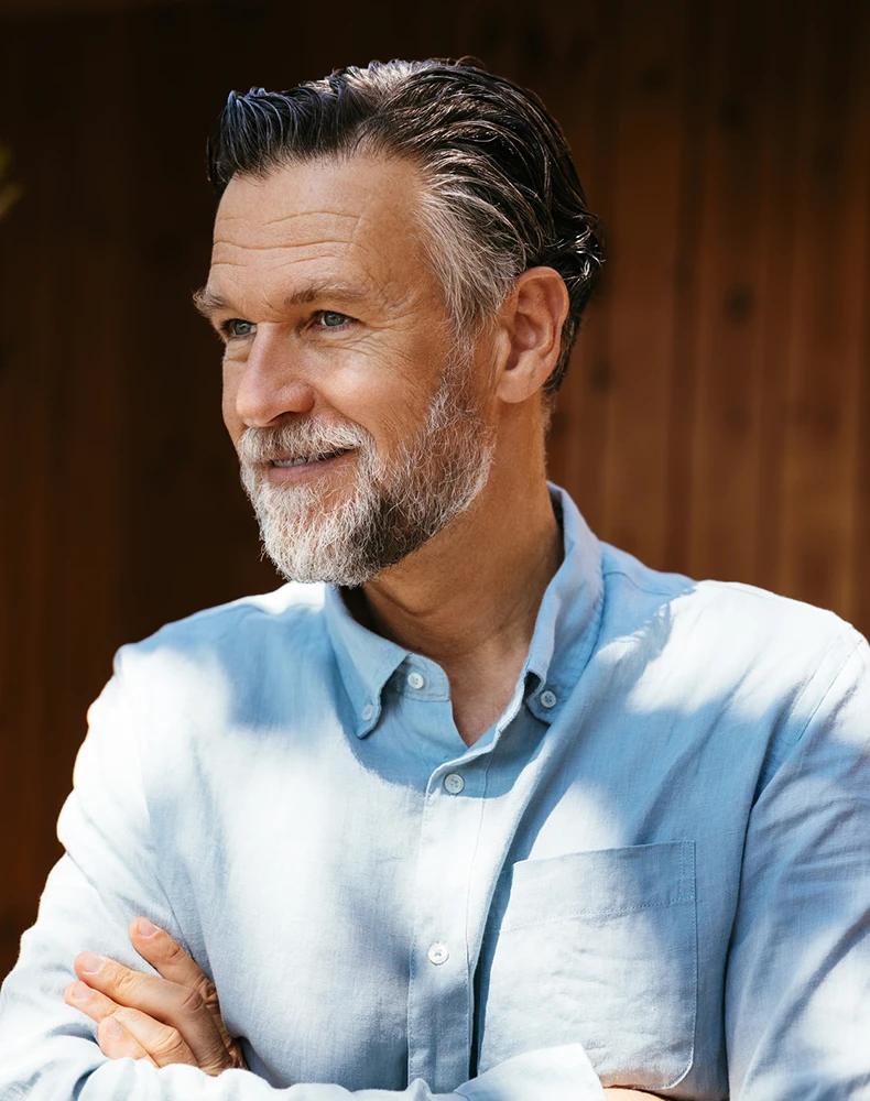 RF-Images-01 businessman smiling with crossed arms